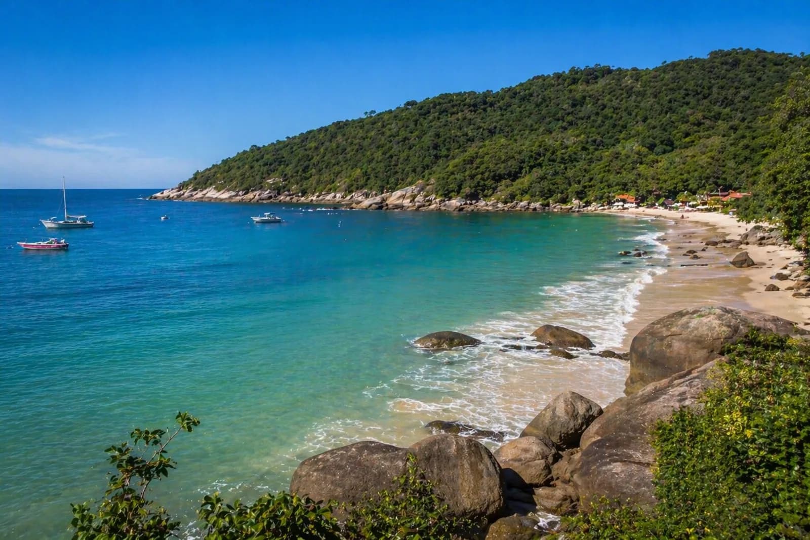 Praia da Sepultura — Bombinhas